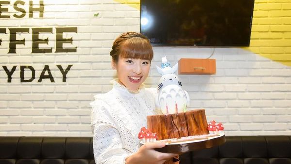 Lucu dan Seru! Begini 10 Aksi Haruka JKT 48 Saat Bersama Makanan