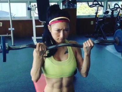 Foto: Ini Fitness Fairy, Artis Mukbang Cantik dengan Perut Sixpack