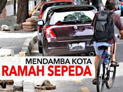 Tutup Gorong-gorong Bercelah Lebar Hantui Pesepeda di Jakarta