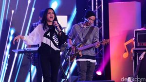 Bergoyang Bersama Volmax di dHOT Music Day 2018