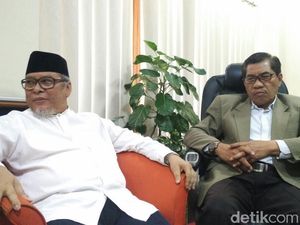 Gelar Jumpa Pers, Rektor UAD Jelaskan Aturan Soal Mahasiswi Bercadar