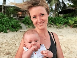 Cerita Istri yang Kesal karena Suami Tak Beri Hadiah Persalinan