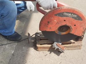 Bummm... Gerinda Kejaksaan Potong Pistol Hasil Kejahatan