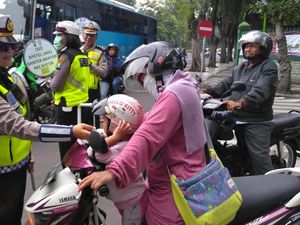 Ada 4.067 Pelanggaran di Hari ke-4 Operasi Keselamatan di Surabaya, Ada 4.067 Pelanggaran di Hari ke-4 Operasi Keselamatan di Surabaya,