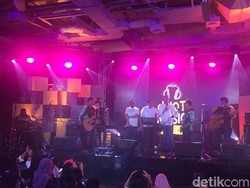 Geng Ojol Ajak Ganjar Pranowo dan Dua Menteri Nyanyi di dHOT Music Day 2018