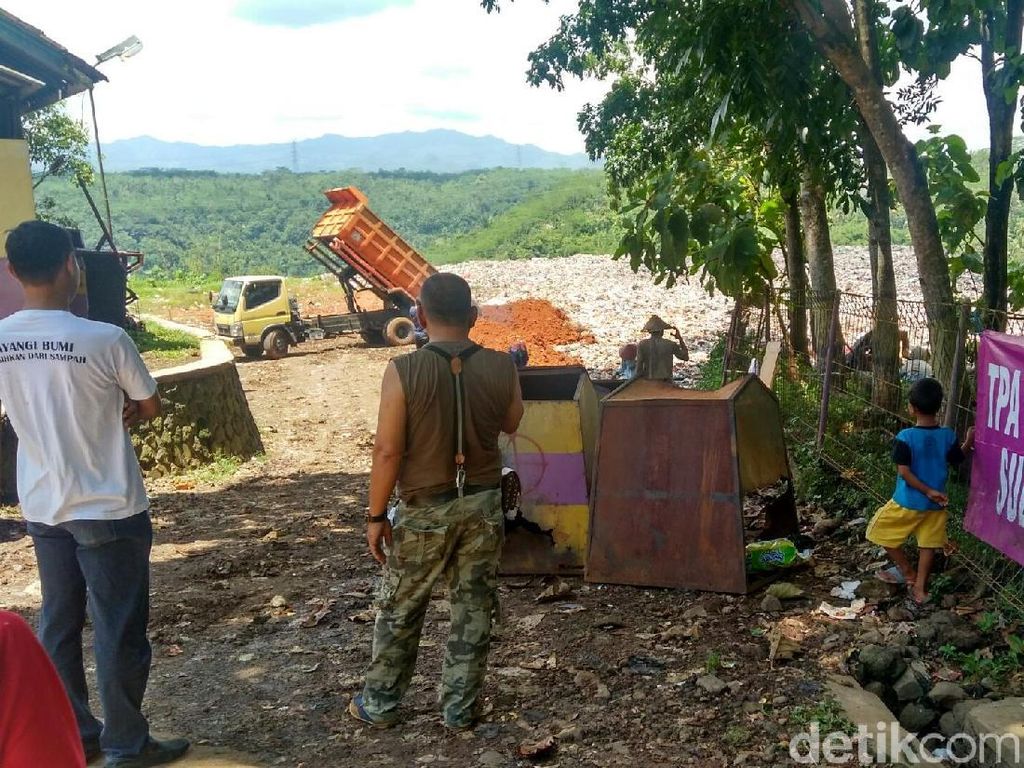 Pemkab Ciamis Setop Angkut Sampah ke TPA Handapherang Pemkab Ciamis Setop Angkut Sampah ke TPA Handapherang