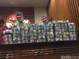 KPK Temukan Uang Rp 2,8 M terkait Kasus Suap Wali Kota Kendari KPK Temukan Uang Rp 2,8 M terkait Kasus Suap Wali Kota Kendari