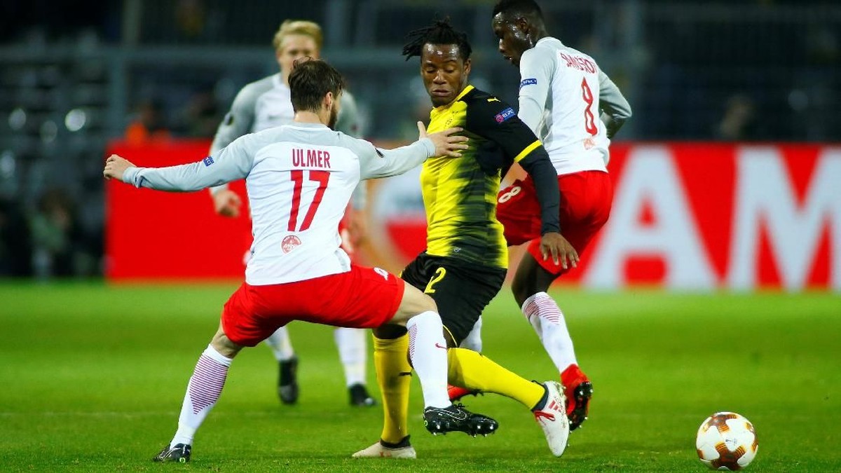 Borussia Dortmund dikalahkan RB Salzburg 1-2 di leg pertama babak 16 besar Liga Europa (Thilo Schmuelgen/Reuters)