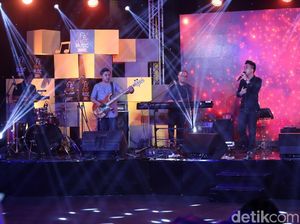 Melamarmu Badai Romantic Project Buai Penonton dHOT Music Day 2018 Melamarmu Badai Romantic Project Buai Penonton dHOT Music Day 2018