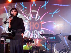 Nuansa Kental EDM dari Tanayu di dHOT Music Day 2018