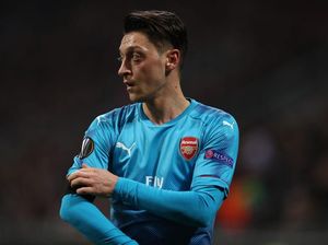 Oezil Mundur, Angela Merkel: Dia Berkontribusi Banyak untuk Timnas