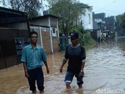 Banjir, Pjs Solihin Instruksikan Pejabat Edukasi Warga Soal Sampah