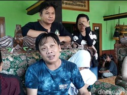 Tiba di Ngawi, Pelawak Cak Yudo Disambut Ritual Jenang Sengkolo