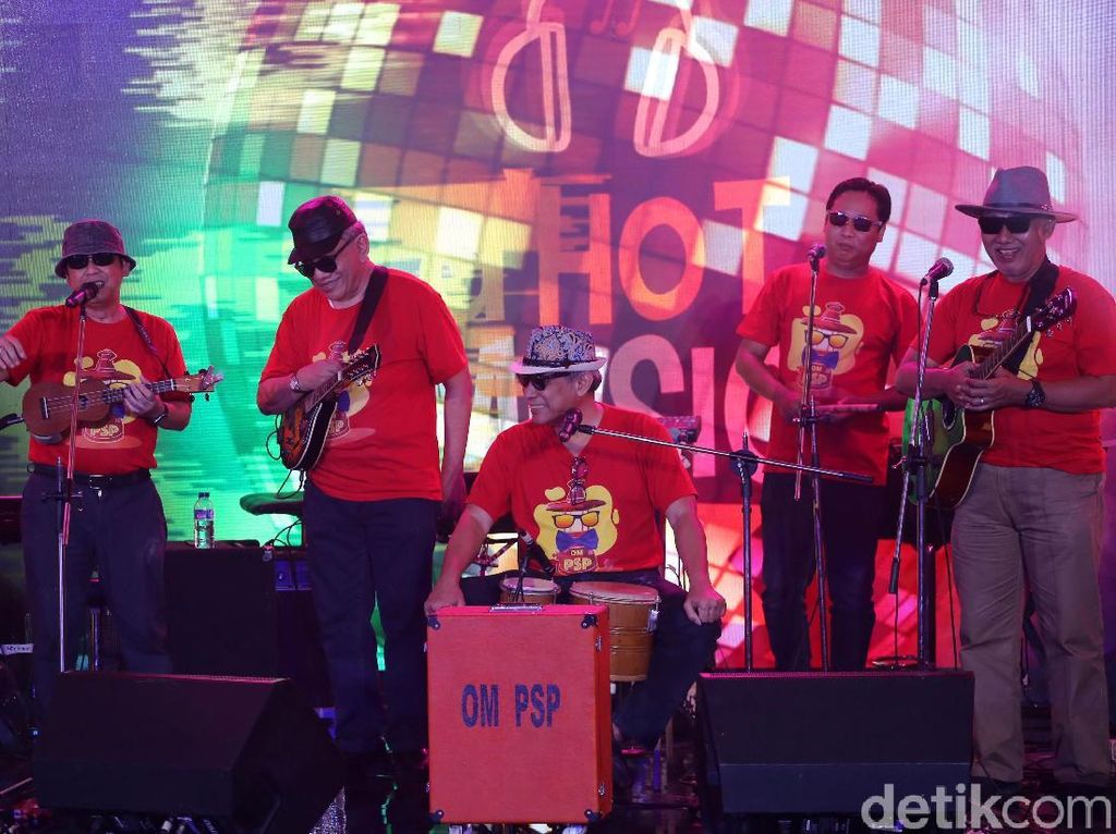 Ade Anwar Vokalis OM Pancaran Sinar Petromaks Meninggal Dunia