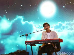 Mengalun Sejenak Bersama Ardito Pramono