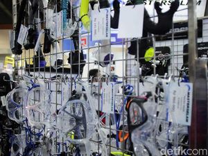 Diskon Alat Selam Sampai 50% di Deep and Extreme 2018