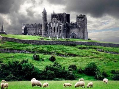 Potret Deretan Kastil Kuno Eropa yang Penuh Pesona