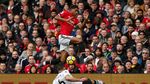 Foto: Dua Serangan Kilat Menangkan MU atas Liverpool