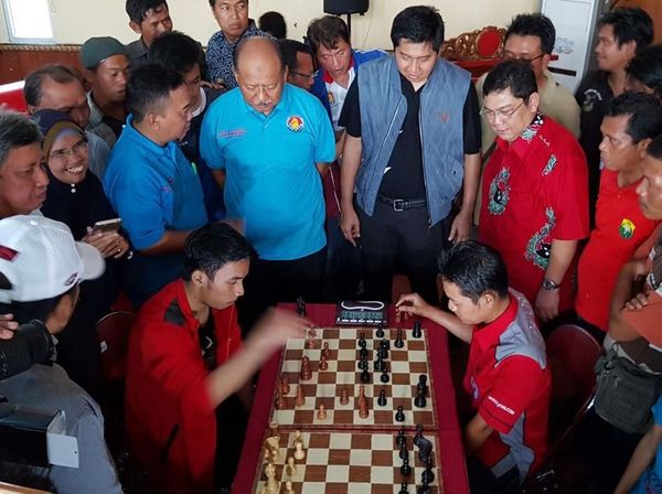 Keseruan Turnamen Catur Cepat di Majalengka