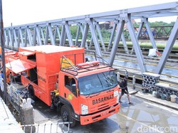Mobil Basarnas Sulap Air Kotor Citarum Jadi Laik Pakai