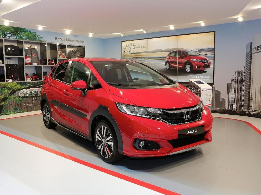 Jazz Jadi Hatchback Terlaris, Honda Tak Khawatir Kehadiran Suzuki New Baleno Jazz Jadi Hatchback Terlaris, Honda Tak Khawatir Kehadiran Suzuki New Baleno