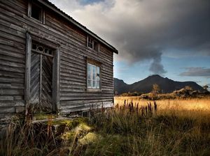 Studi Buktikan Tinggal di Rumah Hantu Baik buat Kesehatan, Ini Alasannya Studi Buktikan Tinggal di Rumah Hantu Baik buat Kesehatan, Ini Alasannya