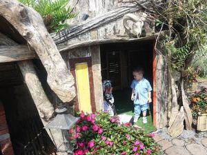 Foto: Desa Hobbit di Lembang