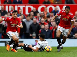 MU Taklukkan Liverpool 2-1