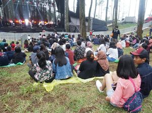 Aksi Blonde Tutup Lalala Festival 2018