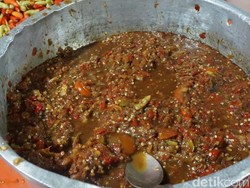 5 Sambal Khas Jawa Barat Ini Paling Cocok Disantap dengan Lalapan