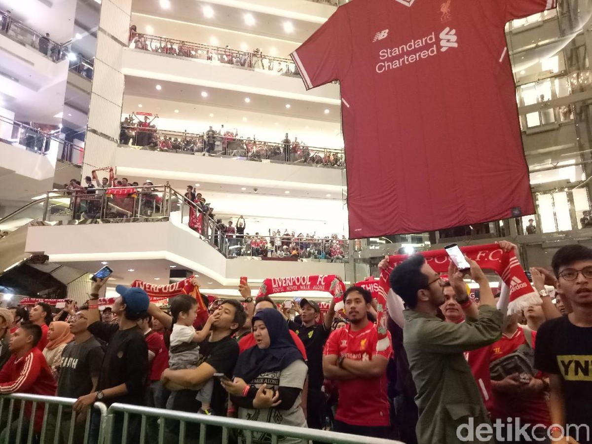 Nonbar Liverpool di Mall Taman Anggrek. (Foto: Randy Prasatya/detikcom)