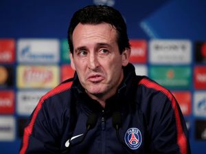 Emery Kalem Tanggapi Rumor Akan Dipecat PSG