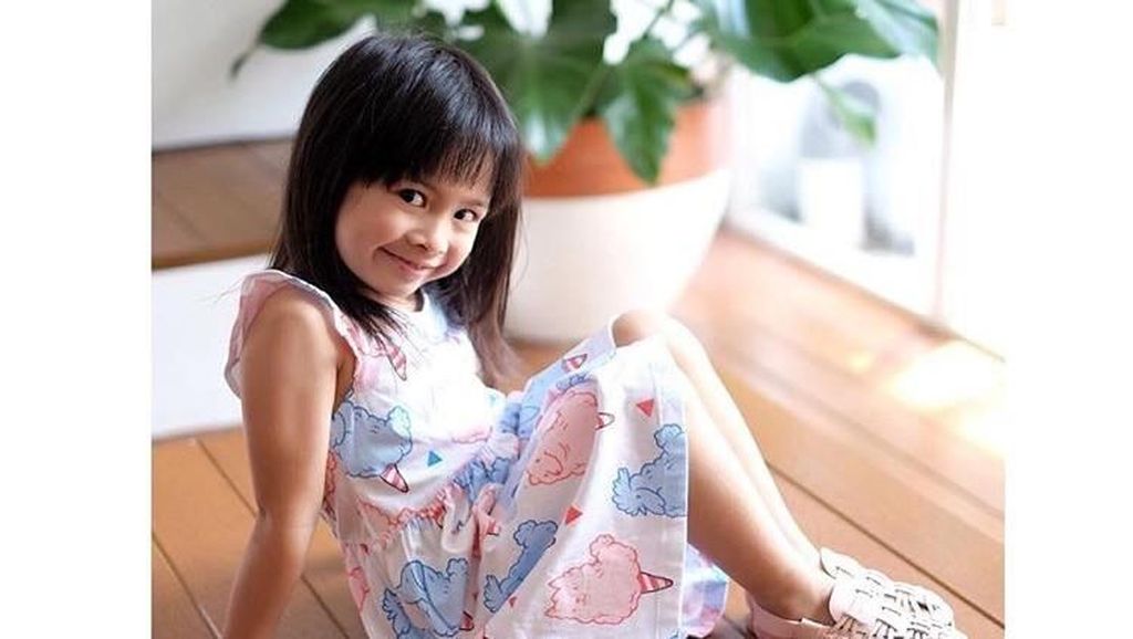 Gemasnya Amandine Cattleya, Anak yang Jadi Rebutan Tyas Mirasih Gemasnya Amandine Cattleya, Anak yang Jadi Rebutan Tyas Mirasih