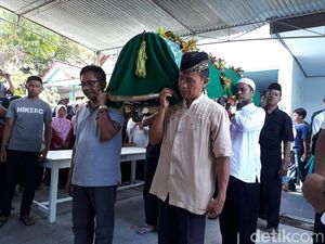 Rasa Berat Suami Saat Iswandari Pamit Sebelum Tewas di Kecelakaan Tank Rasa Berat Suami Saat Iswandari Pamit Sebelum Tewas di Kecelakaan Tank