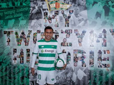 Foto: Egy Maulana Vikri dalam Seragam Lechia Gdansk