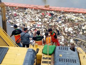 Mayat Bayi Dalam Kardus Ditemukan di Tumpukan Sampah di Tambora