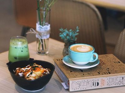 Ini 8 Coffee Shop Instagramable yang Bisa Jadi Tempat Nongkrong Sore