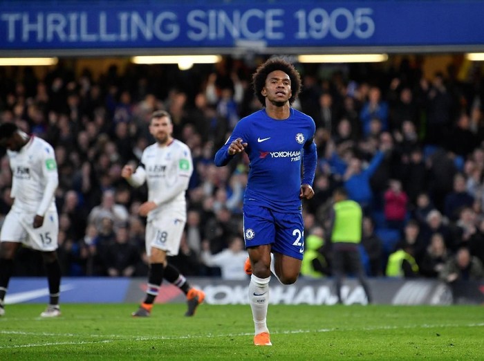 Willian: Sepakbola Inggris Tak Sesederhana yang Dibayangkan