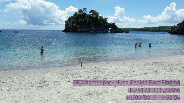 Foto: Kondisi Terkini Laut Nusa Penida yang Bersih