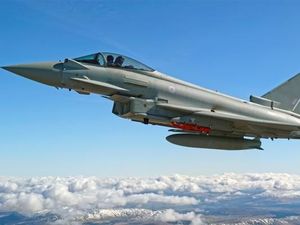 Ini Jet Eurofighter Typhoon yang Bikin Arab Saudi dan Inggris Sepakat