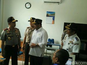 Kapolri Minta Driver Taksi Online dan Konvensional Tak Lagi Ribut