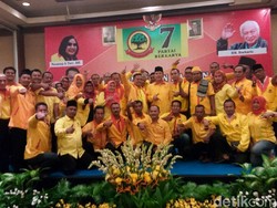 Pekik Takbir Sambut Terpilihnya Tommy sebagai Ketum Partai Berkarya