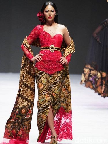 Inspirasi Kebaya Modern