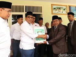 Kunjungi Ponpes di Banyuwangi, Ini Impian Kapolda Jatim