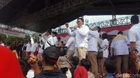 Kepalan Tangan Gerindra DKI di Deklarasi Prabowo Capres 2019