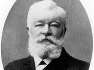 Mengenal Sir William Henry Perkin si Penemu Warna Sintetis