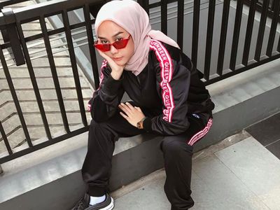 10 Inspirasi Gaya Hijab Buat Kamu yang Ingin Tampil SWAG
