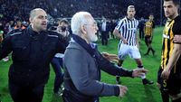 Ivan Savvidis menerobos masuk ke lapangan karena ingin memprotes keputusan wasit.