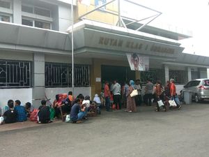 Di Rutan Medaeng, Dilarang Besuk Tanpa Kenakan CD Di Rutan Medaeng, Dilarang Besuk Tanpa Kenakan CD