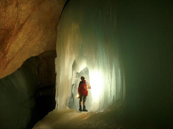 Foto: Gua di Eropa yang Pernah Disebut Gerbang ke Neraka